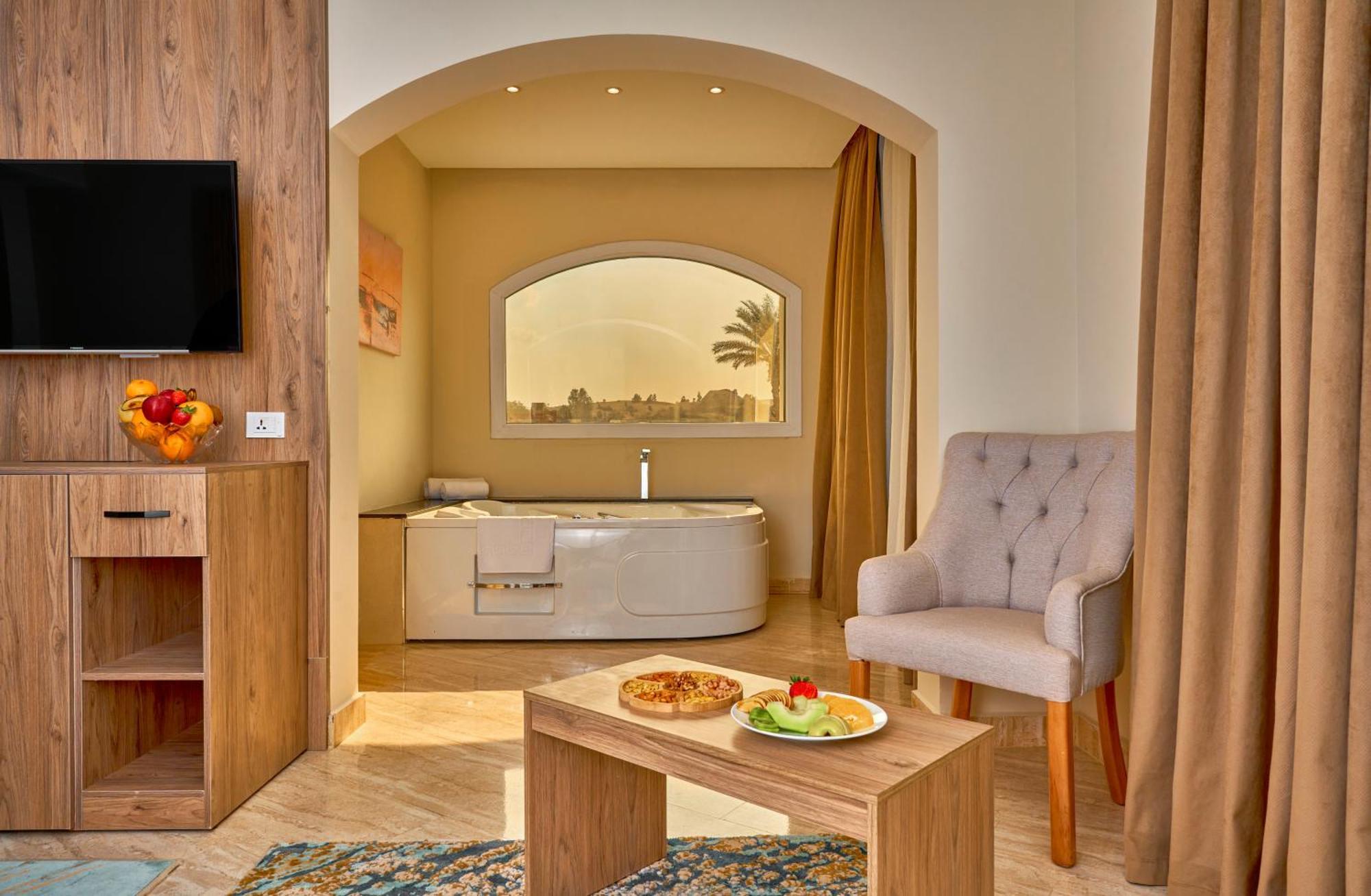 Soul Pyramids View Hotell Kafret el-Gabal Eksteriør bilde
